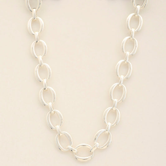 Oval Link Metal Necklace