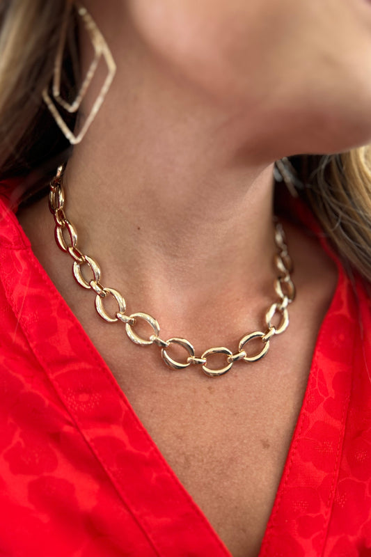 Oval Link Metal Necklace