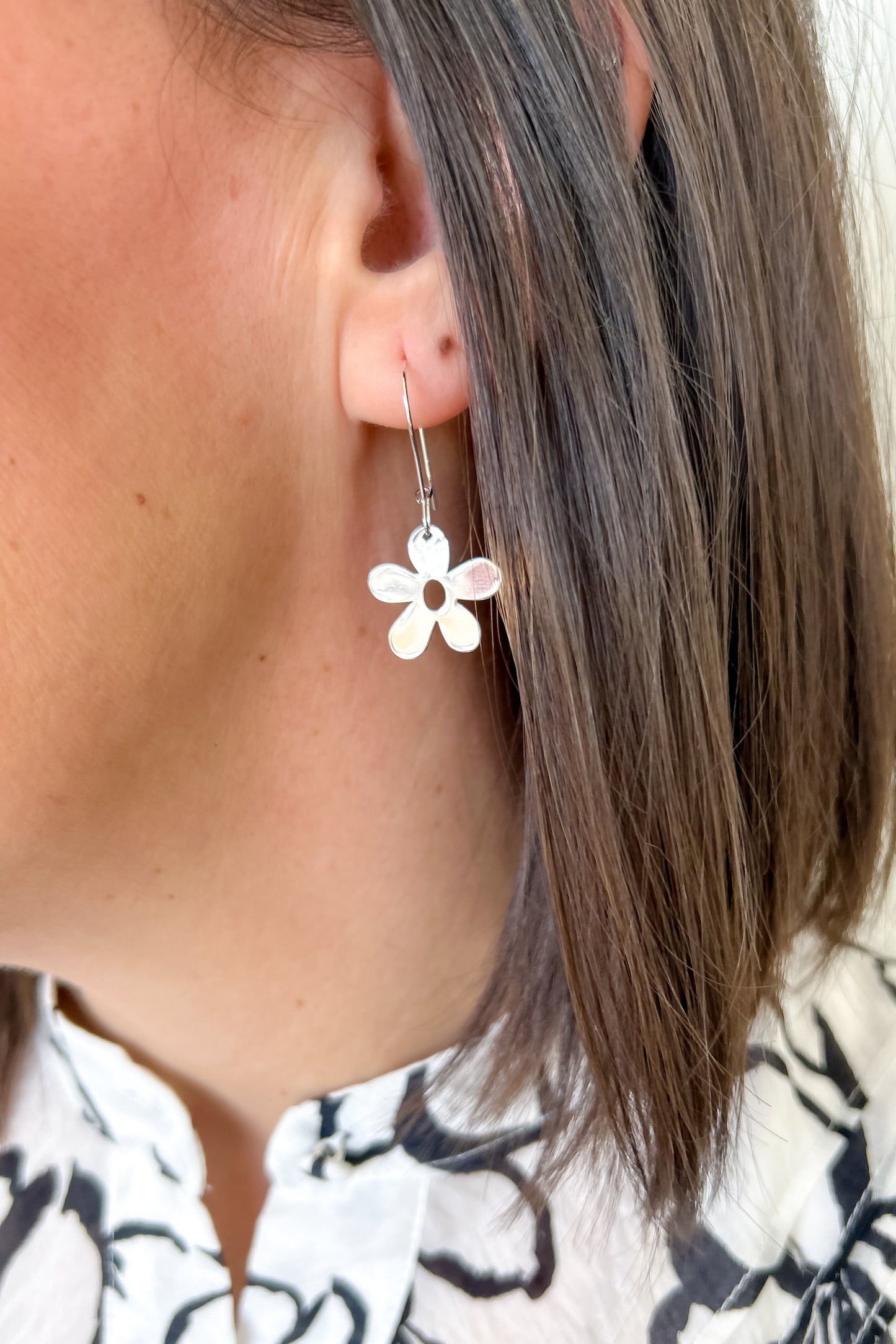 Daisy Flower Earrings