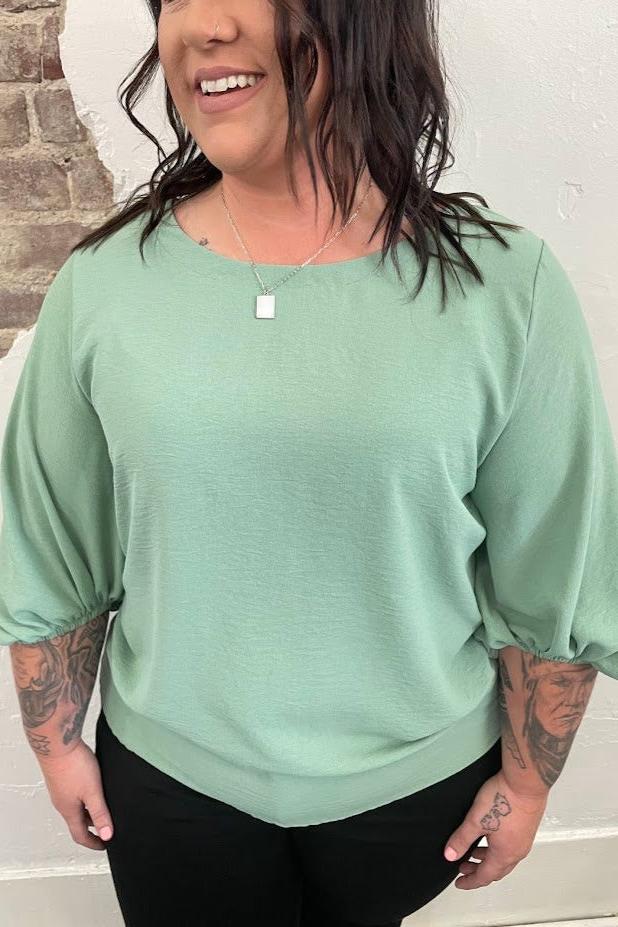 Solid Quarter Sleeve Top