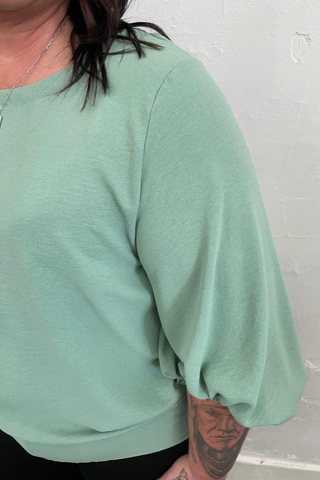 Solid Quarter Sleeve Top