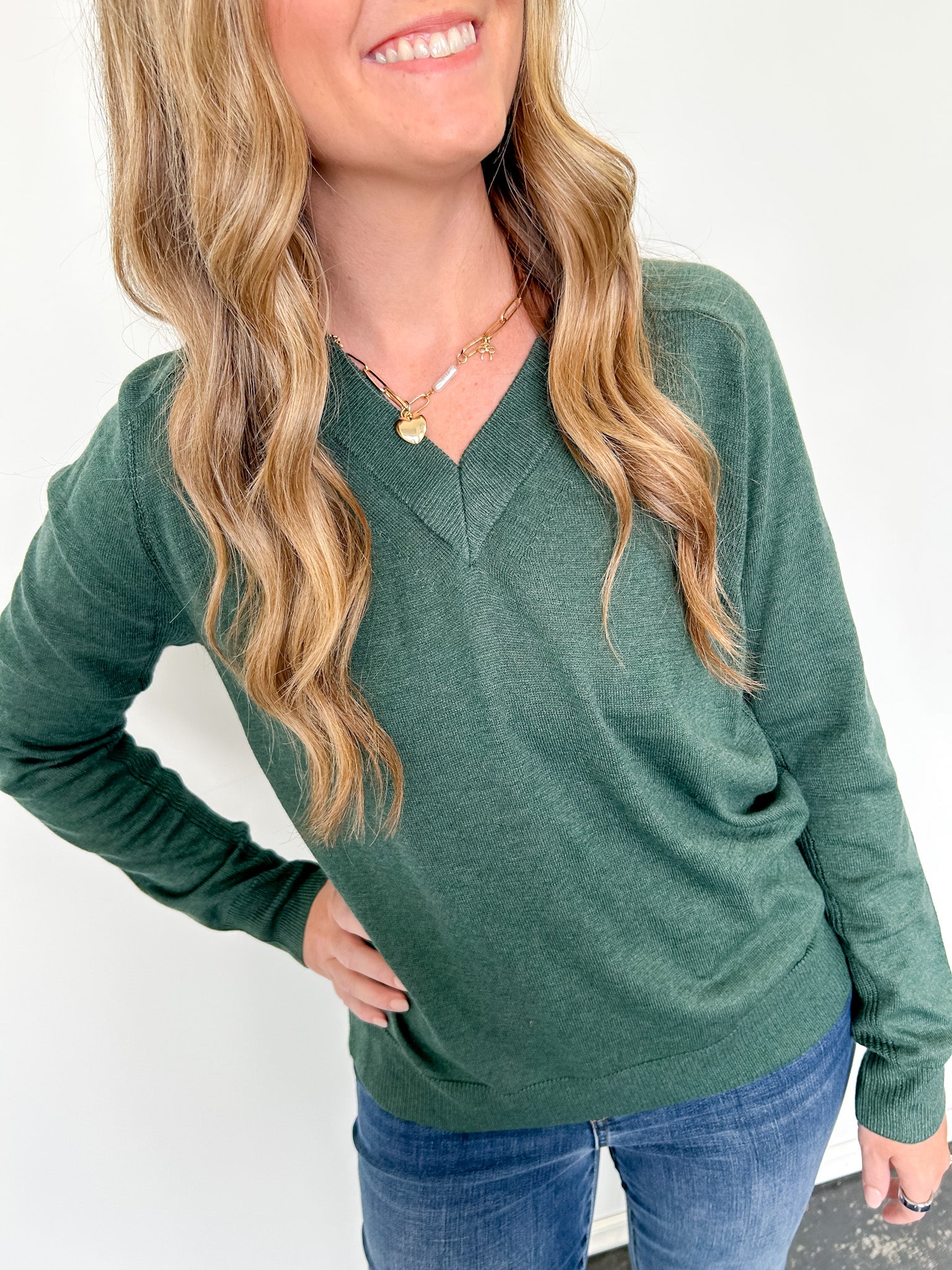 In the Vicinity Vneck Raglan Sweater